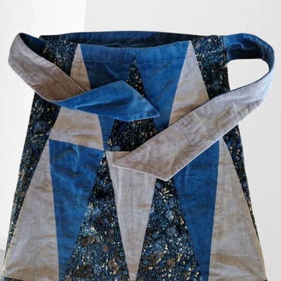 VTG 70s Glen of Michigan Blue Velvet Floral Patchwork Quilted Maxi Skirt Small - Picture 6 of 13